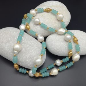 Collier perles d'eau perles plaqué or soleyana création bijoux pierres semi précieuses
